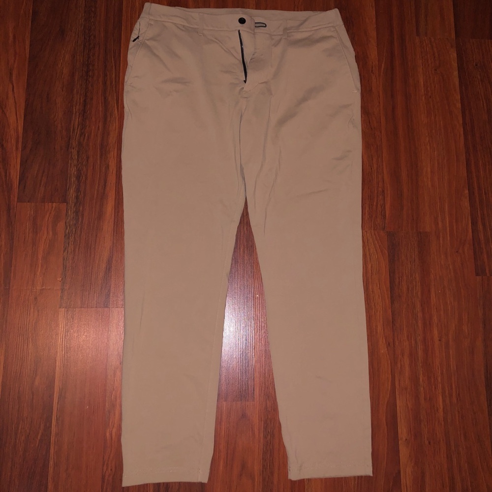 Public Rec men’s pants 34/30 - Like new